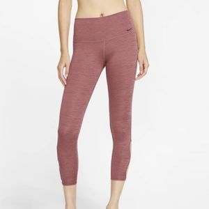 NIKE NEVER WORN: Fri fit “mauve” (looks more like a beautiful dark dust rose).